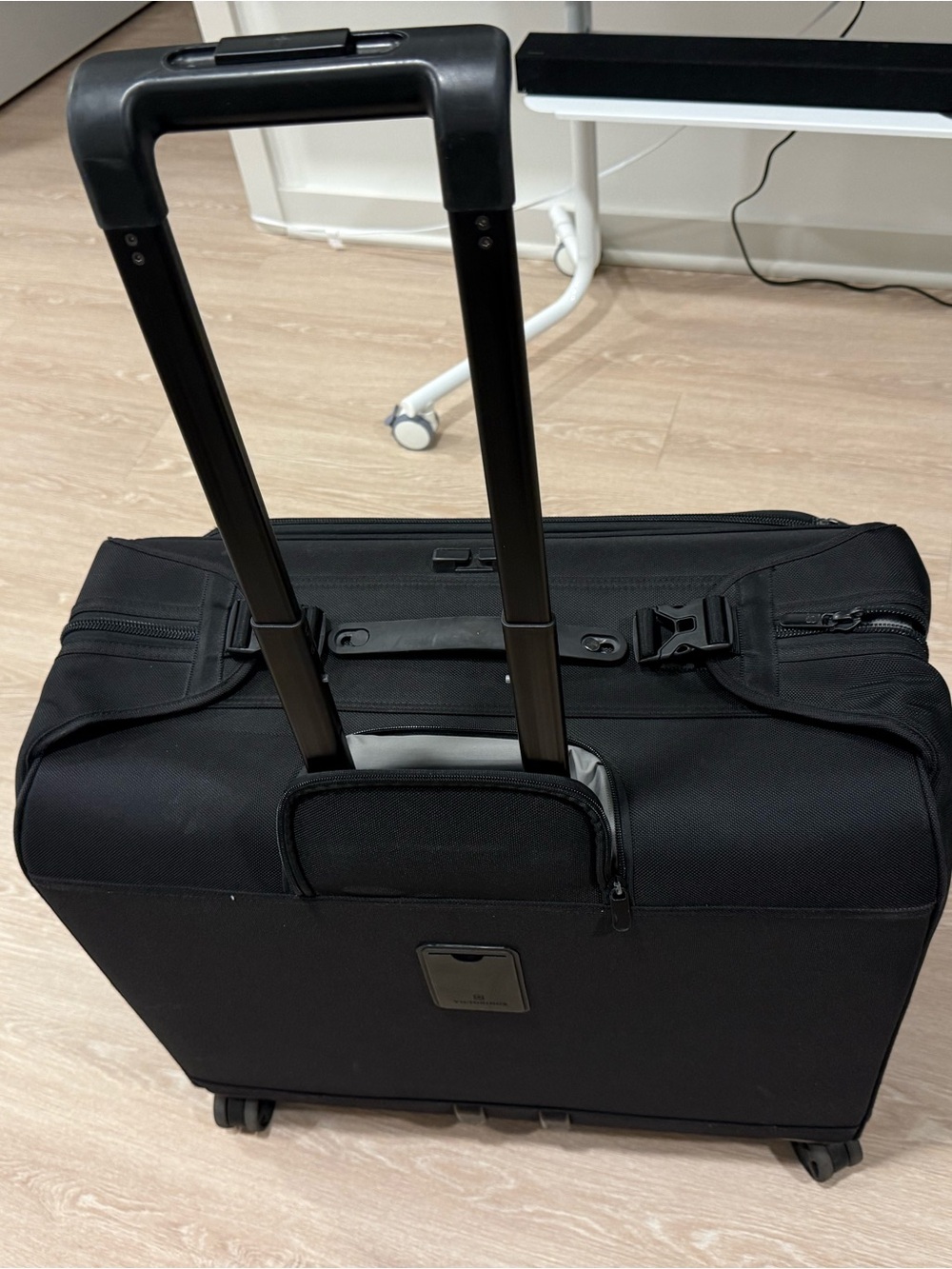 Victorinox Black Rolling Laptop Case with Telescopic Handle